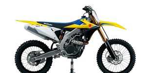 Suzuki RM-Z450 2018 vs KTM 500 EXC-F 2018
