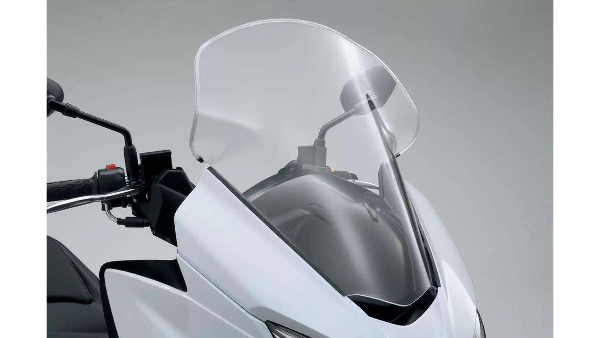 Suzuki Burgman 400 - Image 6 Suzuki Burgman 400 - Image 6