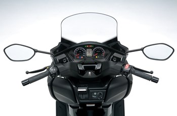 Suzuki Burgman 400 2018 - Bild 15 Suzuki Burgman 400 2018 - Bild 15