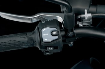 Suzuki GSX-S1000 2018 - Bild 15 Suzuki GSX-S1000 2018 - Bild 15
