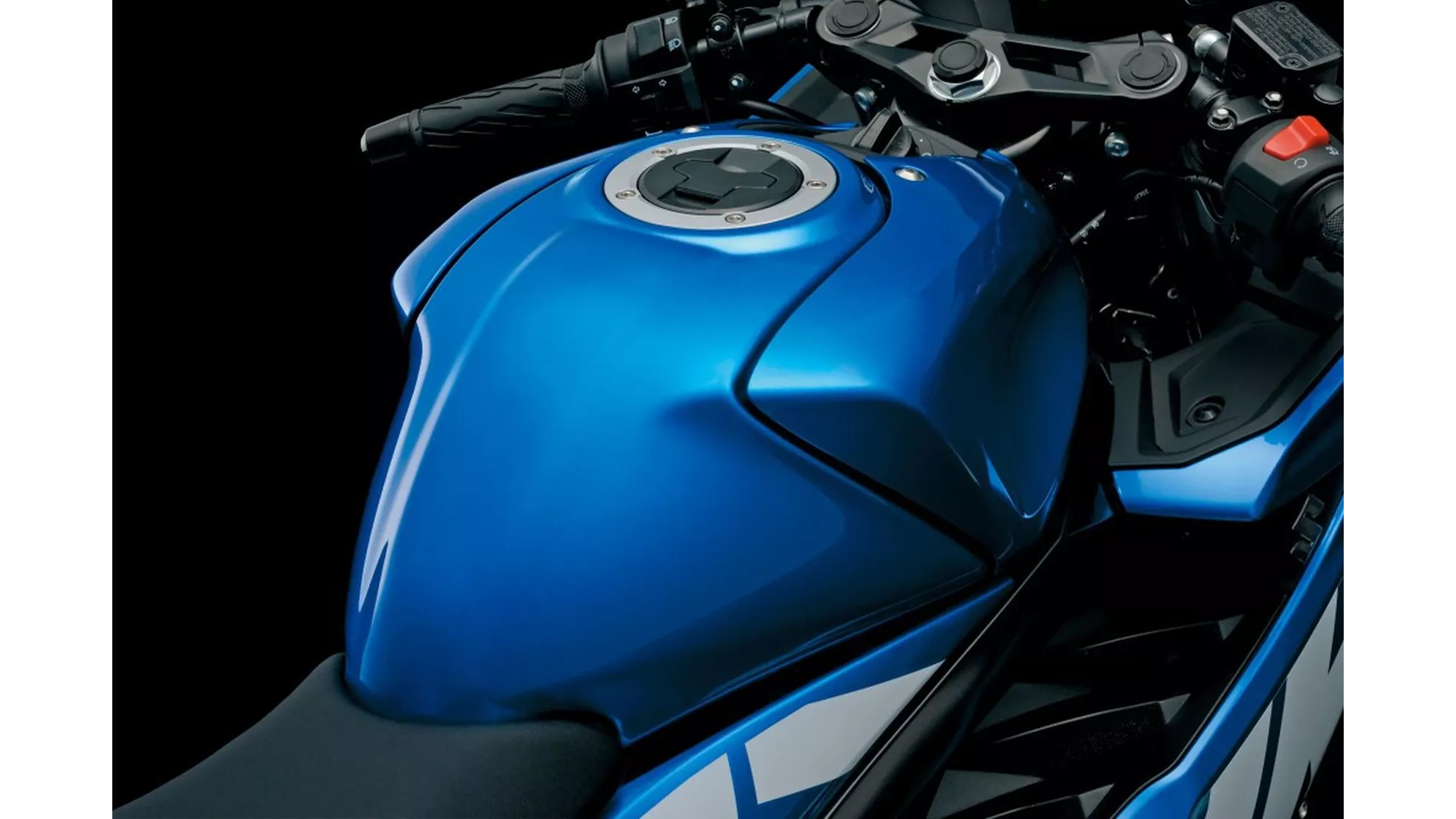 Suzuki GSX-R125 - Image 7 Suzuki GSX-R125 - Image 7