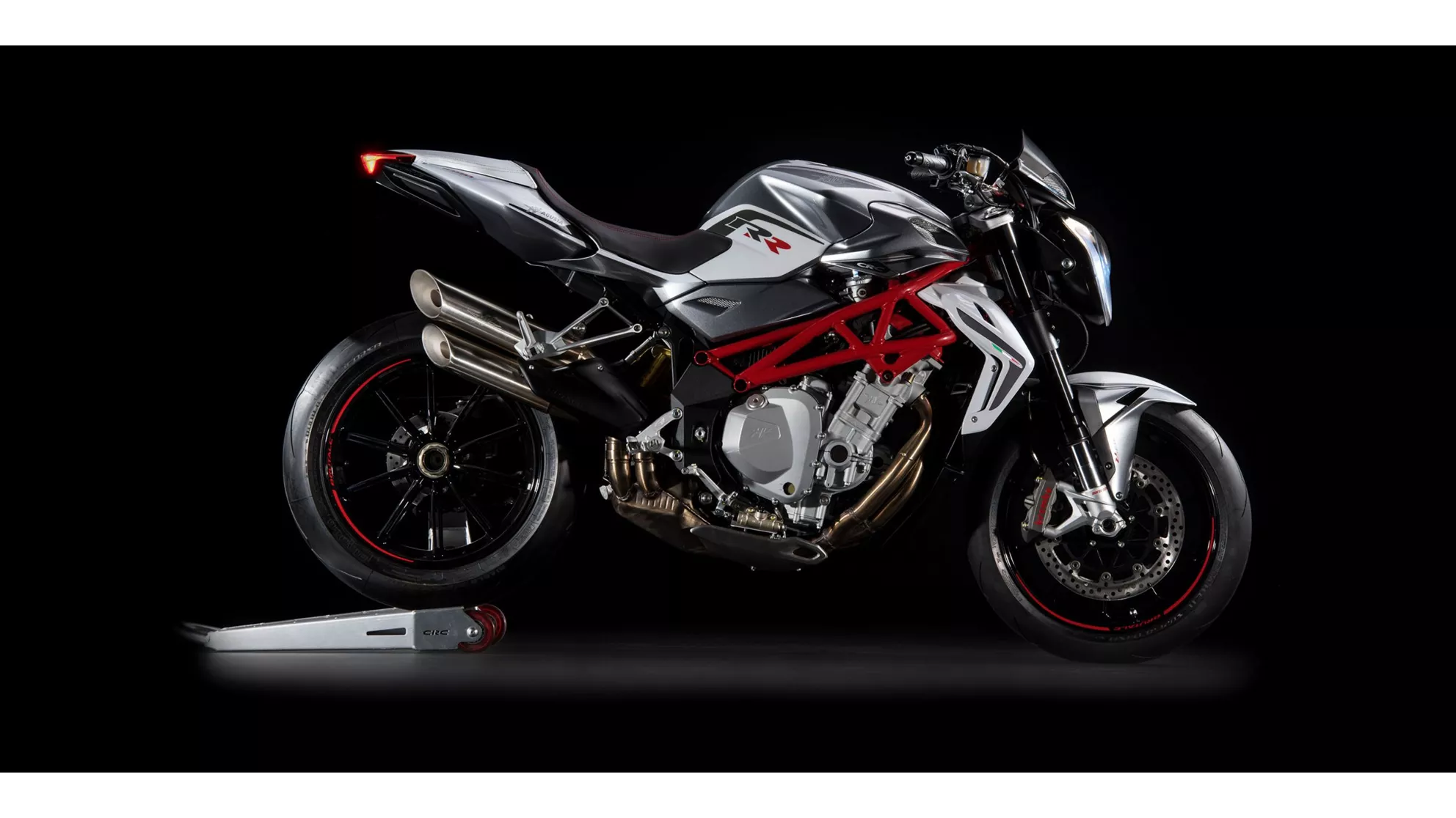 MV Agusta Brutale 1090 RR - Image 6 MV Agusta Brutale 1090 RR - Image 6