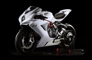 MV Agusta F3 675 2018 - Bild 2
