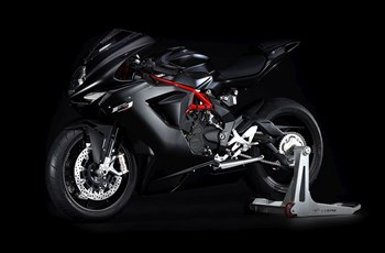 MV Agusta F3 800 2018 - Bild 2 MV Agusta F3 800 2018 - Bild 2