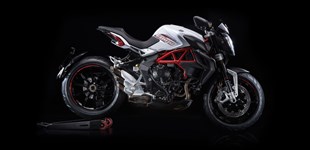 MV Agusta Dragster 800 2015 vs MV Agusta Dragster 800 2018