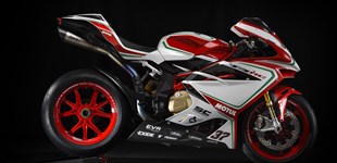 MV Agusta F4 RC 2018 vs MV Agusta F4 RR 2018