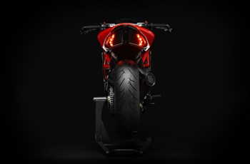 MV Agusta Dragster 800 RC 2018 - Bild 8