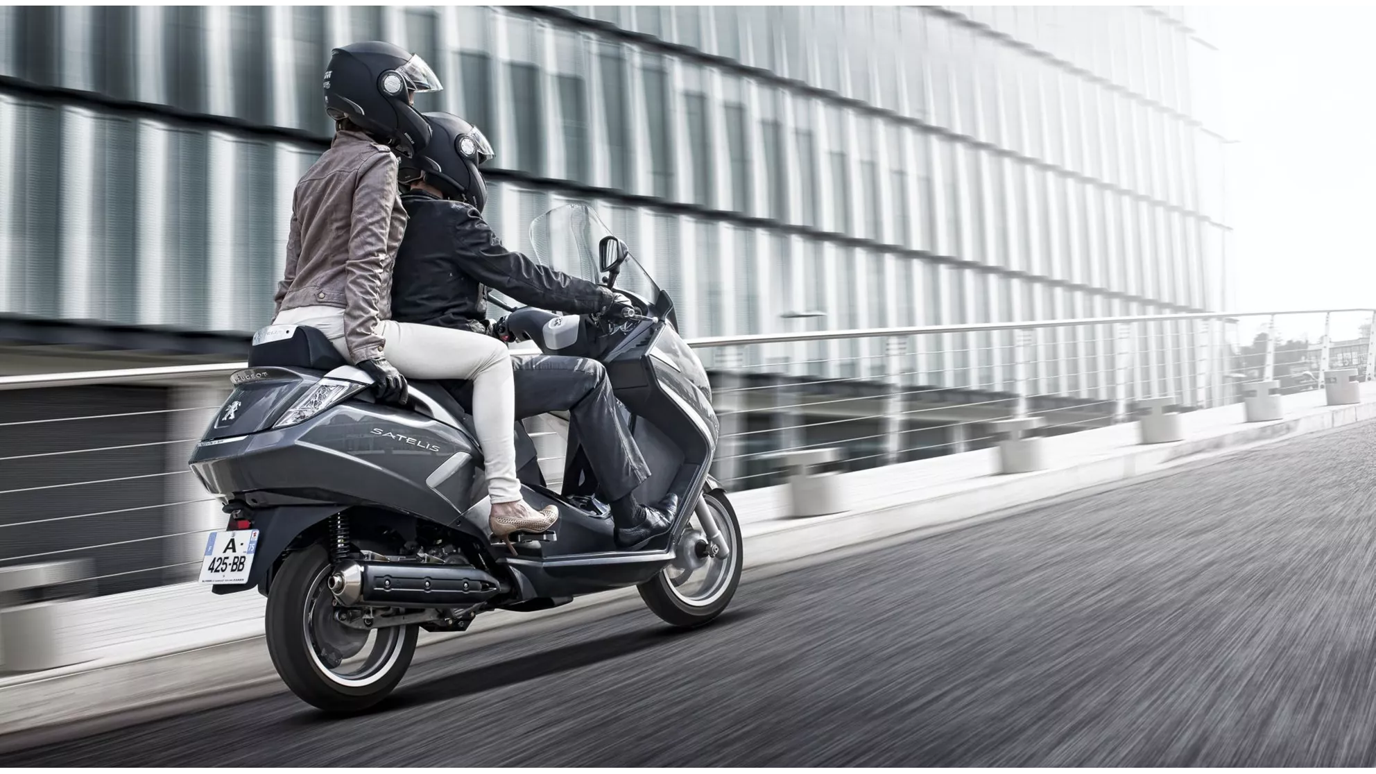 Peugeot Satelis 2 125 - Image 3 Peugeot Satelis 2 125 - Image 3