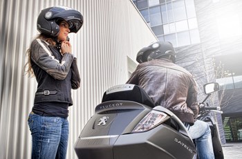 Peugeot Satelis 2  125 2018 - Bild 10