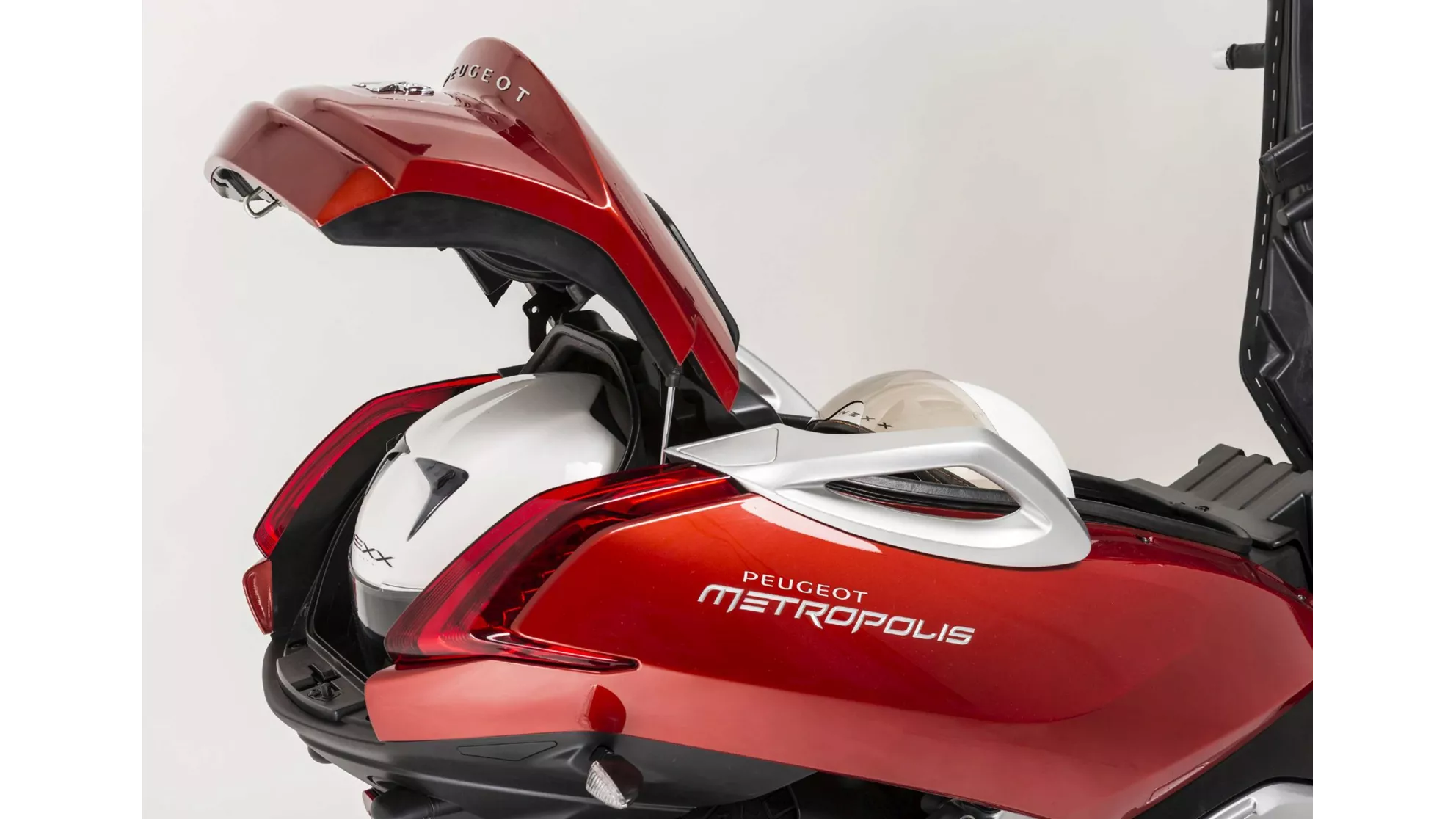 Peugeot Metropolis 400 - Image 5 Peugeot Metropolis 400 - Image 5
