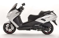 Peugeot Satelis 2 125 RS 2018 - Bild 2 Peugeot Satelis 2 125 RS 2018 - Bild 2