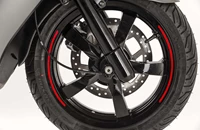 Peugeot Satelis 2 125 RS 2018 - Bild 27 Peugeot Satelis 2 125 RS 2018 - Bild 27