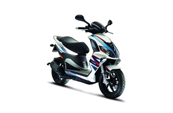 Piaggio NRG Power 50 DD 2T 2018 - Bild 5 Piaggio NRG Power 50 DD 2T 2018 - Bild 5