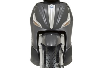 Piaggio Beverly 300 i.e. 2018 - Bild 21 Piaggio Beverly 300 i.e. 2018 - Bild 21