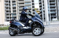 Piaggio MP3 500ie LT Business 2018 - Bild 2 Piaggio MP3 500ie LT Business 2018 - Bild 2