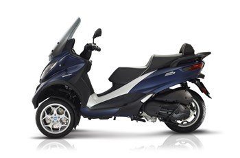 Piaggio MP3 500ie LT Business 2018 - Bild 5 Piaggio MP3 500ie LT Business 2018 - Bild 5