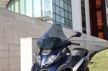 Piaggio MP3 500ie LT Business 2018 - Bild 9 Piaggio MP3 500ie LT Business 2018 - Bild 9