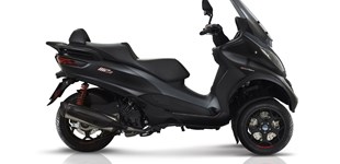 Piaggio MP3 500ie LT Sport 2018 vs Peugeot Metropolis 400i RS 2016