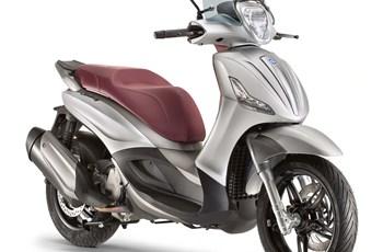 Piaggio Beverly 350ie Sport Touring 2018 - Bild 4 Piaggio Beverly 350ie Sport Touring 2018 - Bild 4