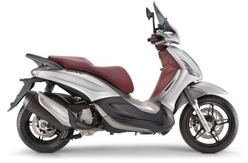 Piaggio Beverly 350ie Sport Touring 2018 - Bild 7 Piaggio Beverly 350ie Sport Touring 2018 - Bild 7