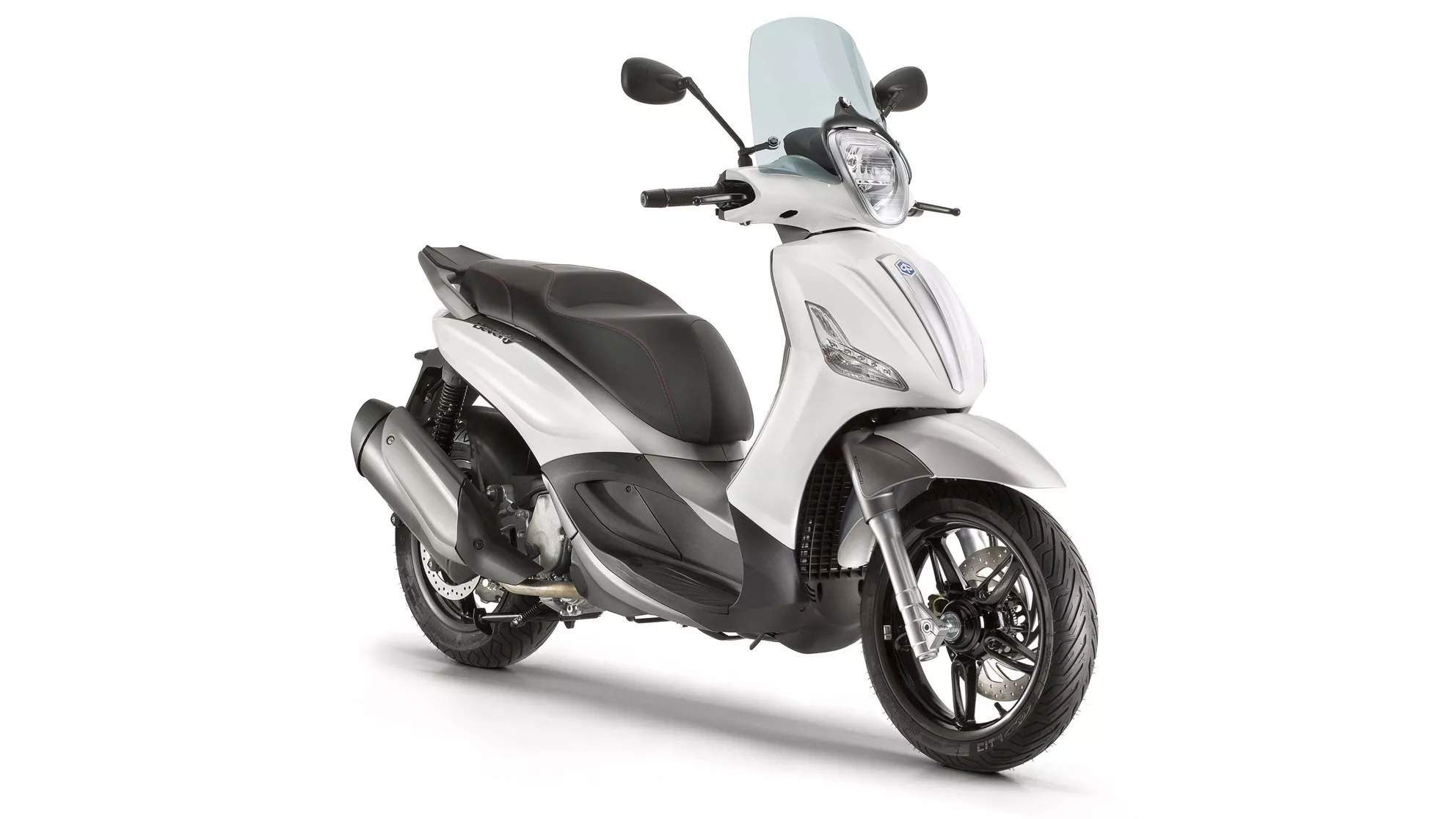 Piaggio Beverly 350ie Sport Touring - Image 18 Piaggio Beverly 350ie Sport Touring - Image 18