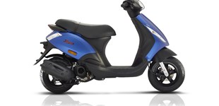Aprilia SR 50  Street 2009 vs Piaggio Zip 50 4T 2018