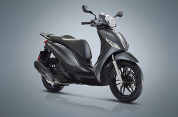 Piaggio Medley 125 ie IGET 2018 - Bild 2 Piaggio Medley 125 ie IGET 2018 - Bild 2