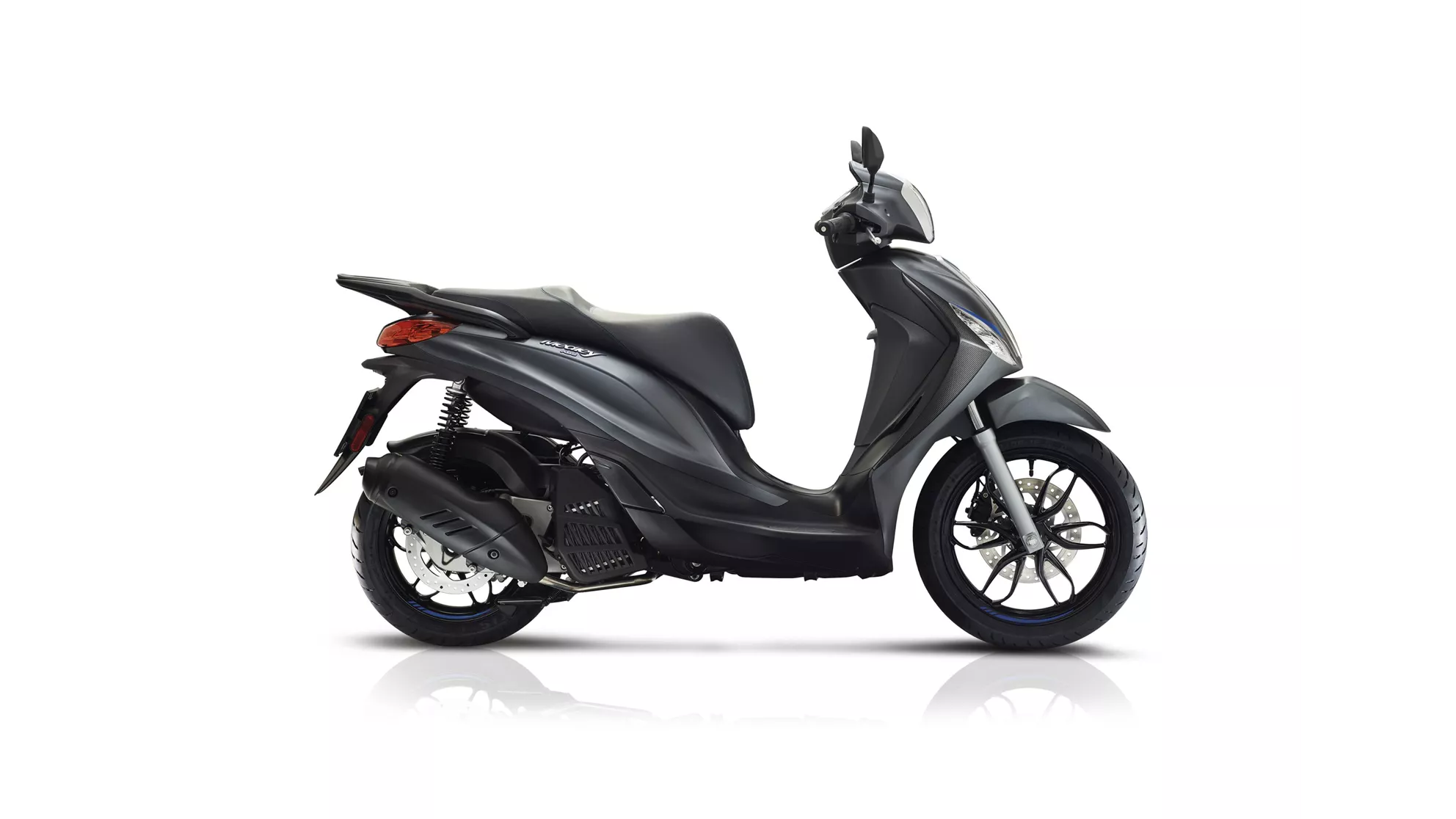 Piaggio Medley 125 ie IGET - Image 11 Piaggio Medley 125 ie IGET - Image 11
