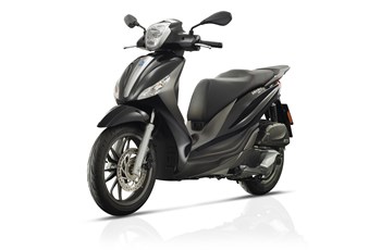 Piaggio Medley S 125 ie IGET 2018 - Bild 4 Piaggio Medley S 125 ie IGET 2018 - Bild 4