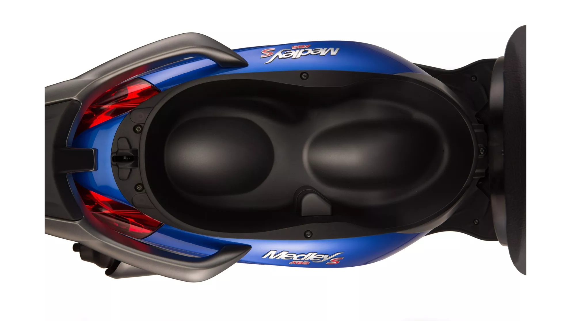 Piaggio Medley S 125 ie IGET - Image 12 Piaggio Medley S 125 ie IGET - Image 12