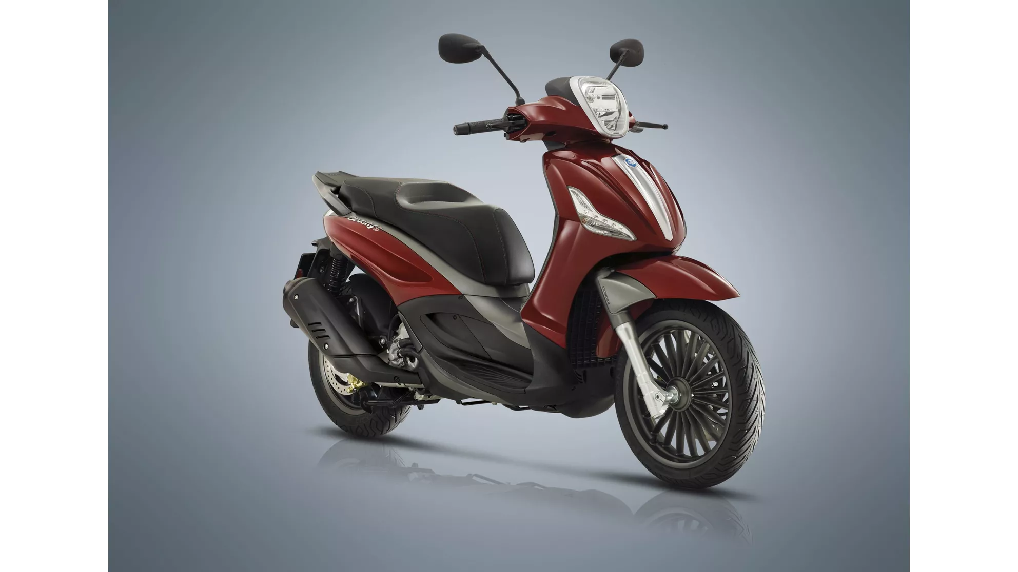 Piaggio Beverly 300 i.e.S - Image 9 Piaggio Beverly 300 i.e.S - Image 9