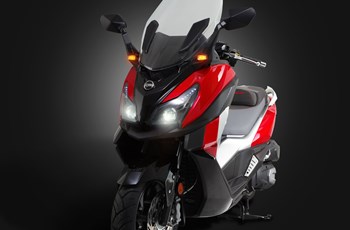 Sym Cruisym 300 2018 - Bild 7 Sym Cruisym 300 2018 - Bild 7