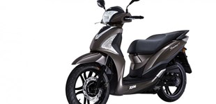 Sym Symphony ST 50 2018 vs Sym Symphony SR 125 2018
