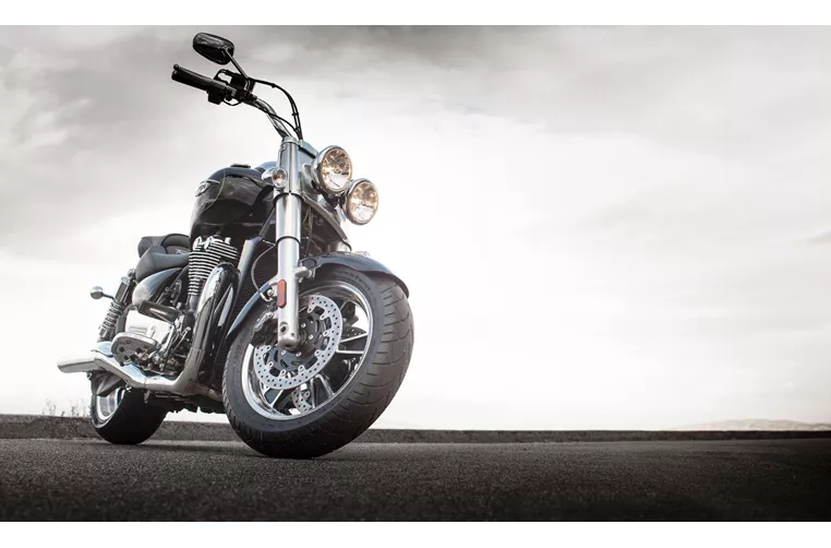 Triumph Thunderbird Commander 2018 Triumph Thunderbird Commander 2018