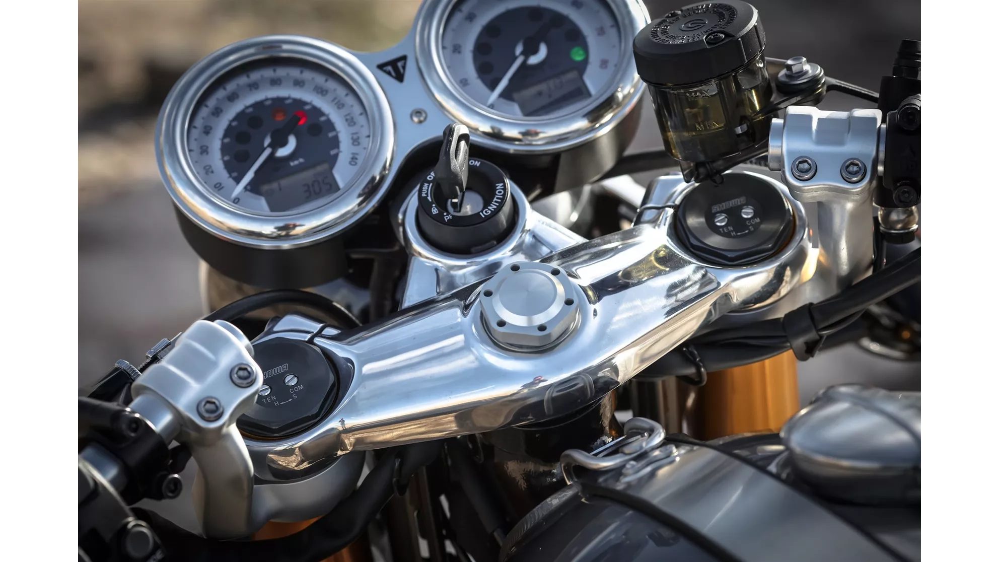 Triumph Thruxton 1200R - Image 16 Triumph Thruxton 1200R - Image 16