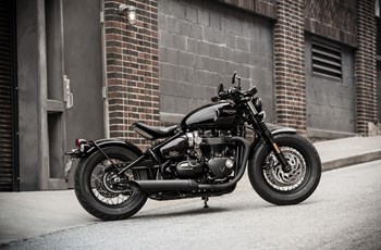 Triumph Bonneville Bobber Black 2018 - Bild 12 Triumph Bonneville Bobber Black 2018 - Bild 12
