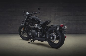 Triumph Bonneville Bobber Black 2018 - Bild 13 Triumph Bonneville Bobber Black 2018 - Bild 13