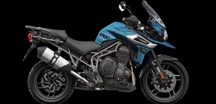 Triumph Tiger 1200 XRx Low 2018 vs Triumph Tiger 1200 XRT 2018 Triumph Tiger 1200 XRx Low 2018 vs Triumph Tiger 1200 XRT 2018