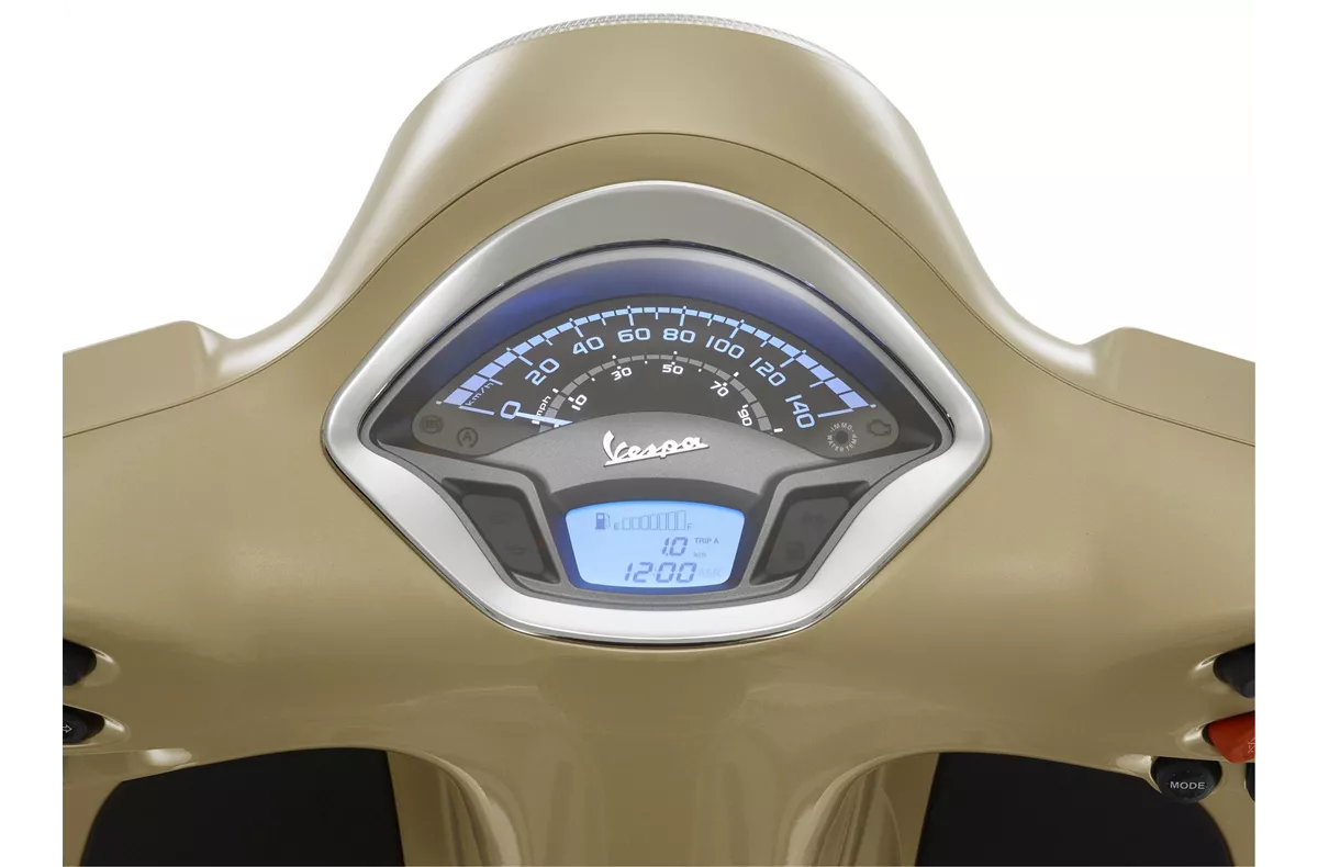 Vespa GTS 300 i.e. Vespa GTS 300 i.e.