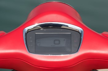 Vespa Primavera 125 S 2018 - Bild 14 Vespa Primavera 125 S 2018 - Bild 14