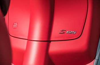 Vespa Primavera 125 S 2018 - Bild 18 Vespa Primavera 125 S 2018 - Bild 18