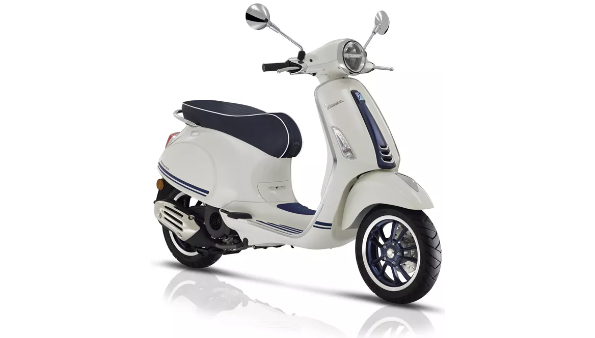 Vespa Primavera 50 Yacht Club 2018 Vespa Primavera 50 Yacht Club 2018