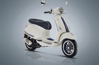 Vespa Primavera 125 Yacht Club 2018 - Bild 3 Vespa Primavera 125 Yacht Club 2018 - Bild 3