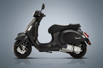 Vespa GTS 300 Super Notte 2018 - Bild 6