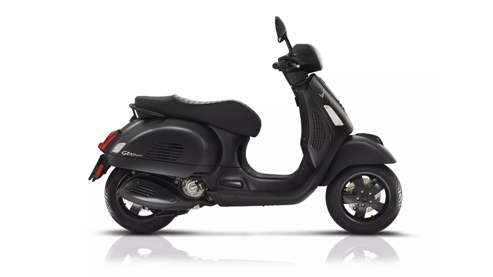 Vespa GTS 300 Super Notte - Image 5 Vespa GTS 300 Super Notte - Image 5