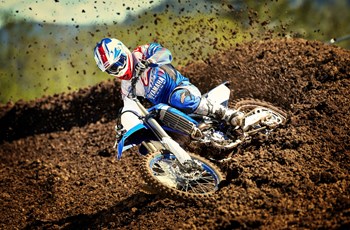 Yamaha YZ450F 2018 - Bild 2 Yamaha YZ450F 2018 - Bild 2