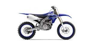 Yamaha YZ450F 2018 vs Yamaha YZ450F 2022