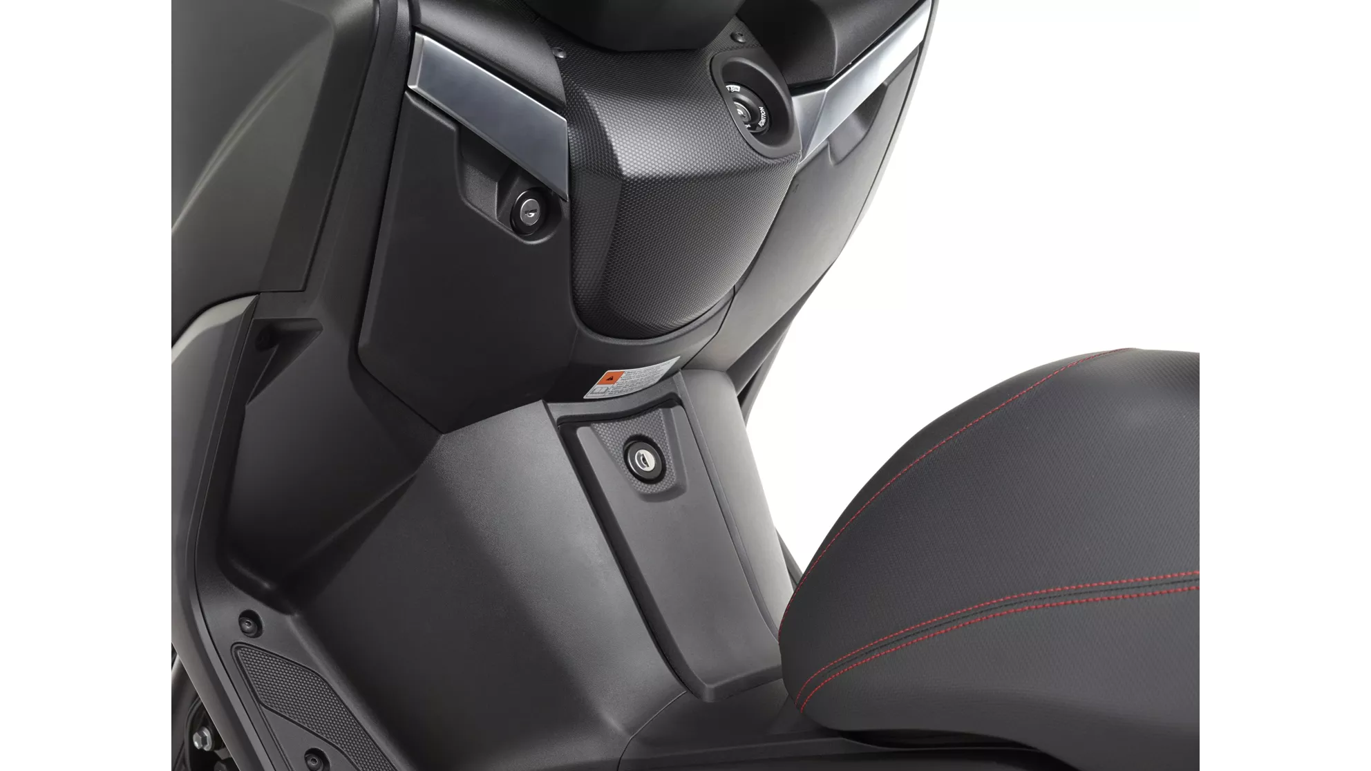 Yamaha XMAX 125 - Image 17 Yamaha XMAX 125 - Image 17