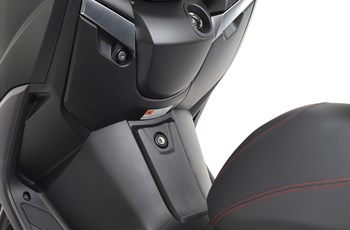 Yamaha XMAX 125 2018 - Bild 19 Yamaha XMAX 125 2018 - Bild 19