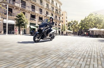 Yamaha XMAX 125 2018 - Bild 24 Yamaha XMAX 125 2018 - Bild 24